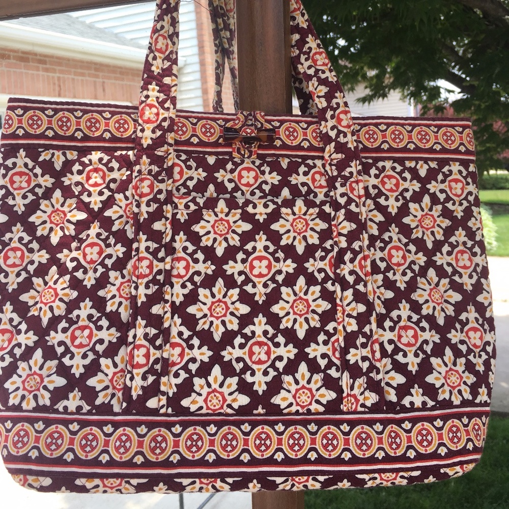 Vera Bradley Tortoise Toggle Tote - Medallion